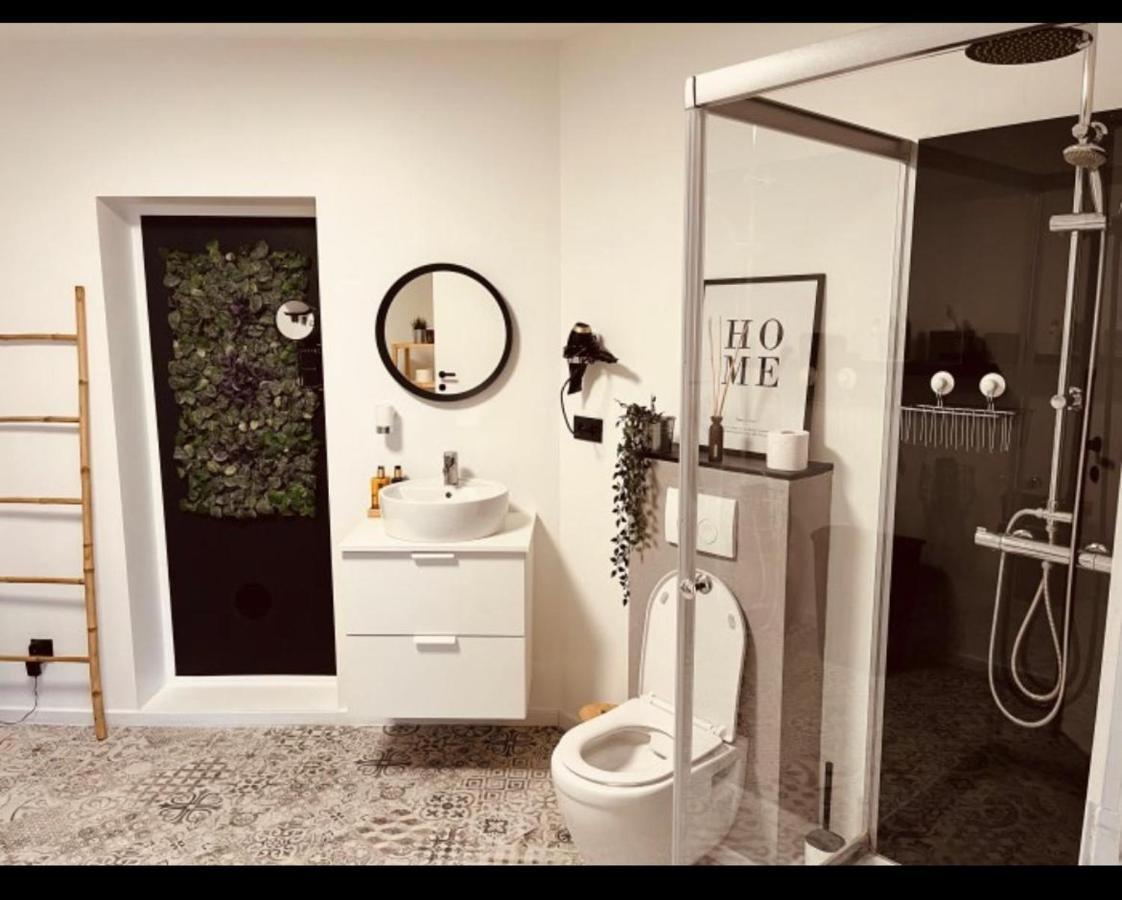 La Villa Bastogne Chambre D'Hotes 1 外观 照片